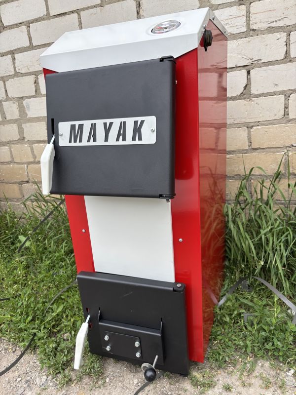 Котел на твердому паливі 12 кВт МАЯК АОТ-12